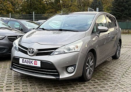 Toyota Verso gebraucht kaufen Toyota Verso 1,6d*Sitzheizung*Navi*7-Sitzer*Panorama*