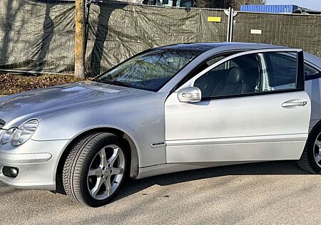 Mercedes-Benz C 180 Kompressor Sport Edition (203.746)