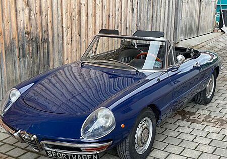 Alfa Romeo Spider 1750 Duetto, Rundheck, H-Nummer!!!