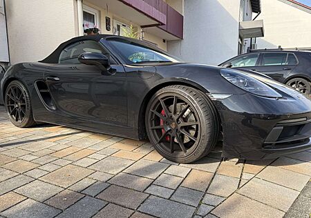 Porsche 718 Cayman 718 Boxster 4.0 GTS schwarz CarPlay, Steinstagfolie