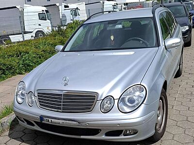 Mercedes-Benz E 220 E-Klasse T-Modell Diesel T CDI Automatik Classic