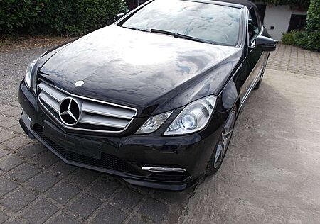 Mercedes-Benz E 300 Cabrio BlueEFFICIENCY 7G-TRONIC Avantgarde