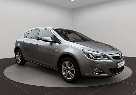 Opel Astra J Lim. 5-trg. Innovation*GARANTIE