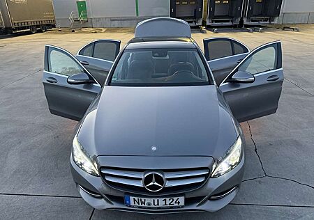 Mercedes-Benz C 220 BlueTec / 7G-TRONIC Avantgarde