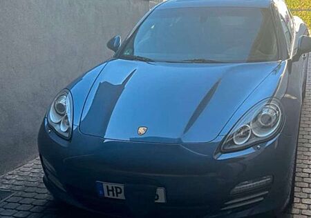 Porsche Panamera 4S PDK