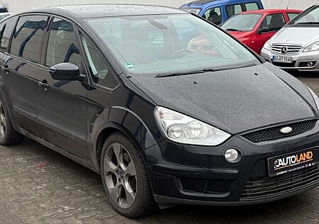 Ford S-Max Titanium*NAVI*LEDER*PDC*TEMPO*SHZG*