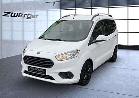 Ford Tourneo Courier Titanium PDC Klima Tempomat DAB+
