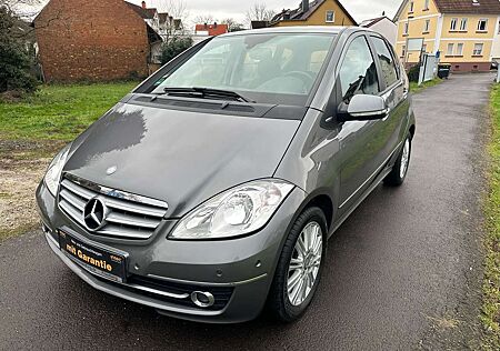 Mercedes-Benz A 180 *Autom*Teilleder*PDC*SHZ*Tempo*Navi*Garantie*