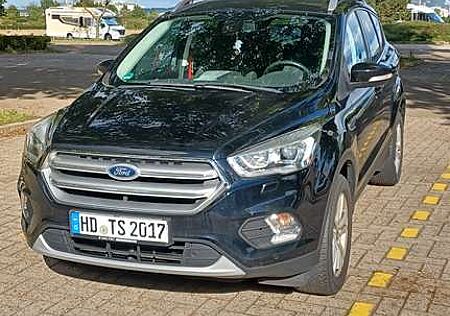 Ford Kuga 1.5 EcoBoost 2x4 ST-Line