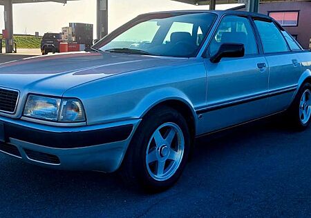 Audi 80 2.0 Avant/Tüv.Neu/2Hand/Oldtimer