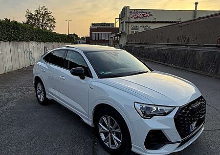 Audi Q3 35 TFSI Sportback S line