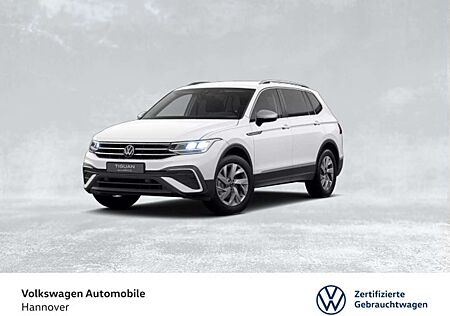 VW Tiguan Allspace Volkswagen 1.5 TSI DSG 7-Sitzer Navi AHK LE