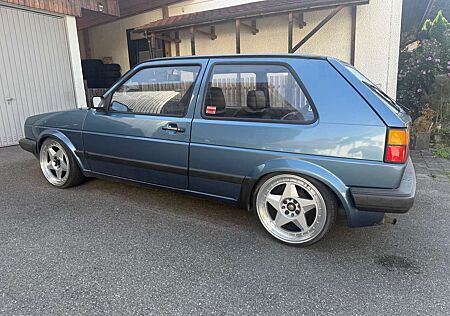 VW Golf Volkswagen II Alufelgen Sportfahrwerk Radio CD 8fach be.