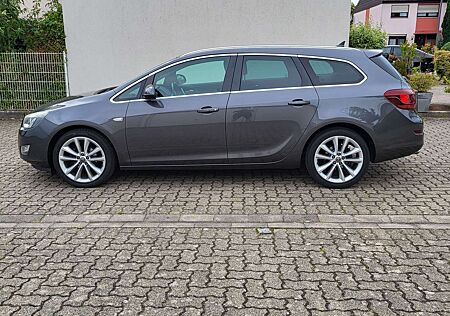 Opel Astra +Sports+Tourer+1.4+Turbo+Sports+Tourer+Sport