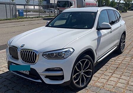 BMW X3 xDrive20d/ACC/HUD/AHK/Memory/KeyLess/ParkAssist