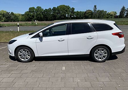 Ford Focus Turnier 2.0 TDCi DPF Aut. Champions Edition TÜV,