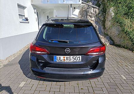 Opel Astra +1.6+CDTI+Sports+Tourer+Active