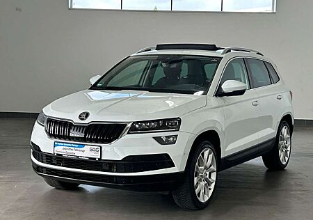 Skoda Karoq 2.0 TDI DSG Style 4x4 AHK+PANO+NAVI+KAMERA