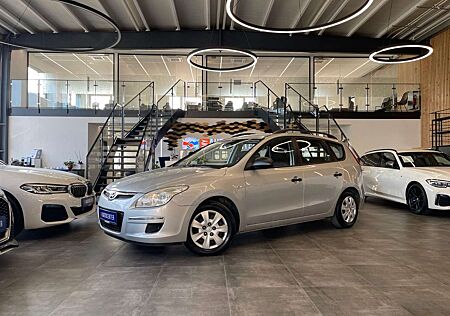 Hyundai i30 cw Classic *TÜV NEU*Klima*elek.Fensterheber*