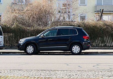 VW Tiguan Volkswagen 2.0 TSI 4Motion Sport & Style