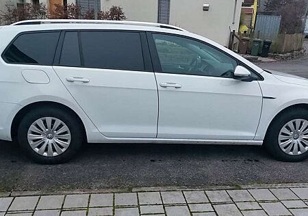 VW Golf Variant Volkswagen 1.4 TSI BlueMotion Technology Lounge