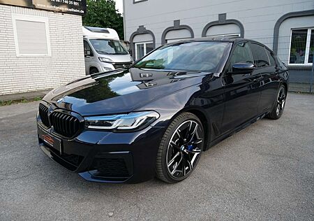 BMW 530 d xDrive M Sport Laser Pano DrivProf HUD Kamer