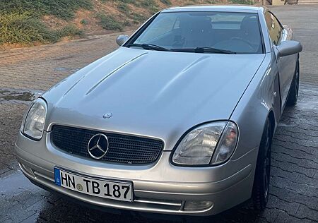 Mercedes-Benz SLK 200