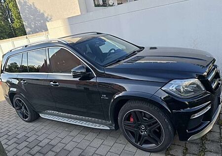 Mercedes-Benz GL 63 AMG 4Matic Speedshift Plus 7G-TRONIC