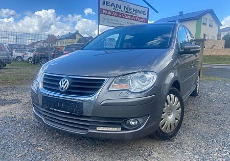 VW Touran Volkswagen Trendline 7 Sitzer