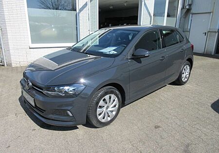 VW Polo Volkswagen Comfortline 1.0 TSI DSG KLIMA APS GJR APP eFH ZV