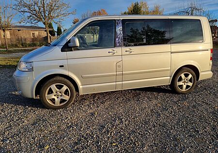 VW T5 Multivan Volkswagen Multivan Comfortline