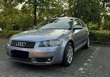 Audi A3 1.6 Ambition TÜV 09/26