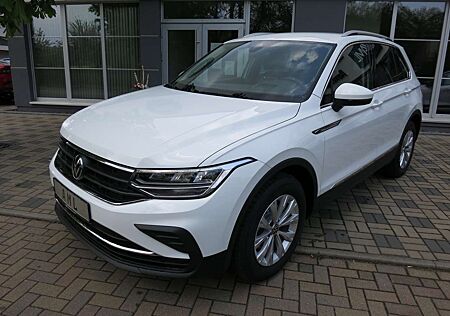 VW Tiguan Volkswagen Life 1.5 DSG AHK NAVI LED ACC HUD KAMERA APP DAB