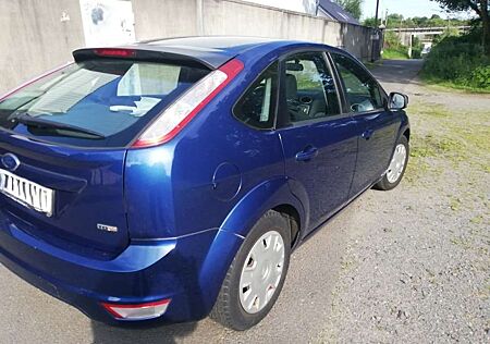 Ford Focus +1.6+TDCi+DPF+Concept