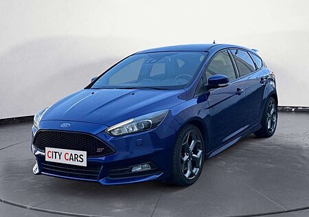 Ford Focus Lim. ST Navi Kamera Xenon Recaro-Leder