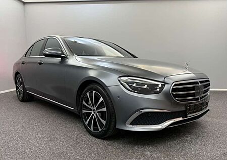 Mercedes-Benz E 300 4Matic 9G-TRONIC