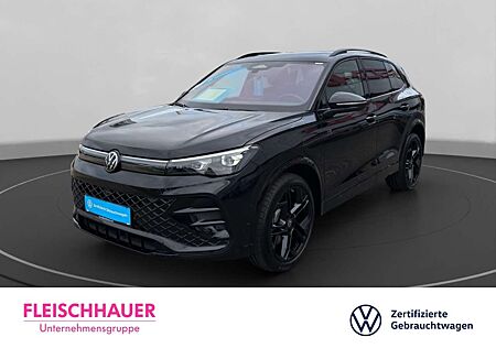 VW Tiguan Volkswagen R-Line 1.5 eHybrid DSG+LEDER+PANO+MATRIX