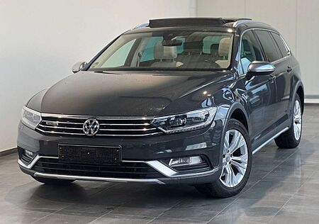 VW Passat Variant Volkswagen Alltrack Pano Automat LED 4Motion