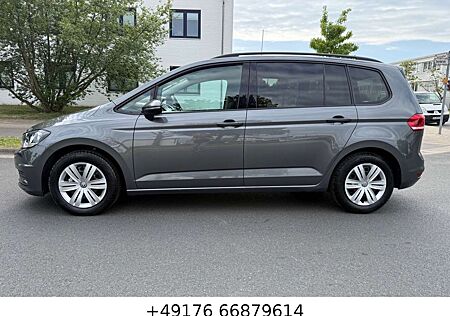 VW Touran Volkswagen BMT/Start-Stopp DSG 7 Sitzer 1 Hand