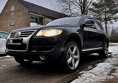 VW Touareg Volkswagen 3.0 V6 TDI DPF Automatik