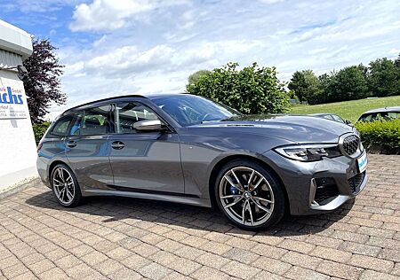 BMW 340 M340d xDrive Touring AHK HUD