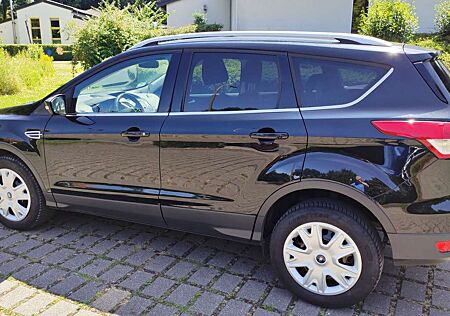 Ford Kuga 1.6 EcoBoost 2x4 Trend