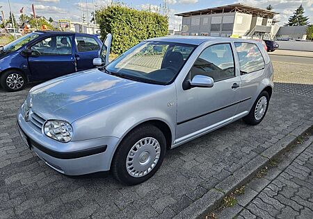 VW Golf Volkswagen 1.9 TDI Automatik Champ