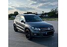 VW Tiguan Volkswagen 2.0 TDI DPF 4Motion. DSG