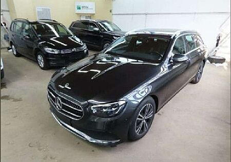 Mercedes-Benz E 220 d T 9G-Tr. Avantg. LED/NAVI+/SHZ/VIRTU/RFK