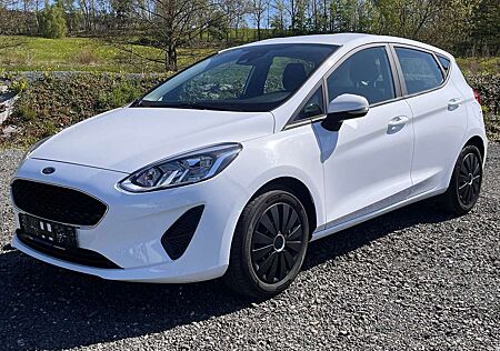 Ford Fiesta Cool & Connect DAB PDC App-Navi
