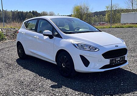 Ford Fiesta Cool & Connect DAB PDC App-Navi