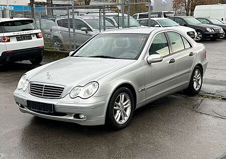 Mercedes-Benz C 200 Kompressor GEPFLEGTES RENTNERFAHRZEUG