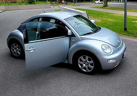VW New Beetle Volkswagen 2.0 L Garagenfahrzeug
