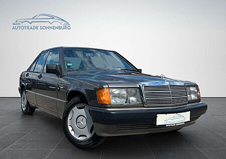 Mercedes-Benz 190 E 1.8 /Schiebedach/1. HAND!